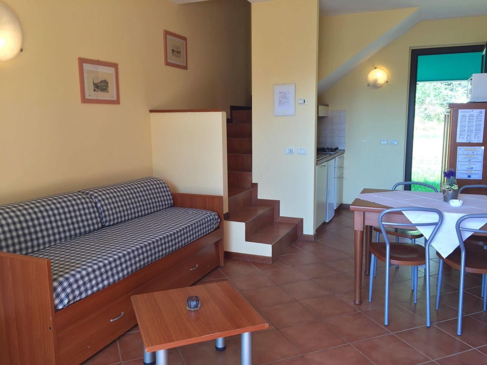 Bran & Denise Residence Costermano Luaran gambar