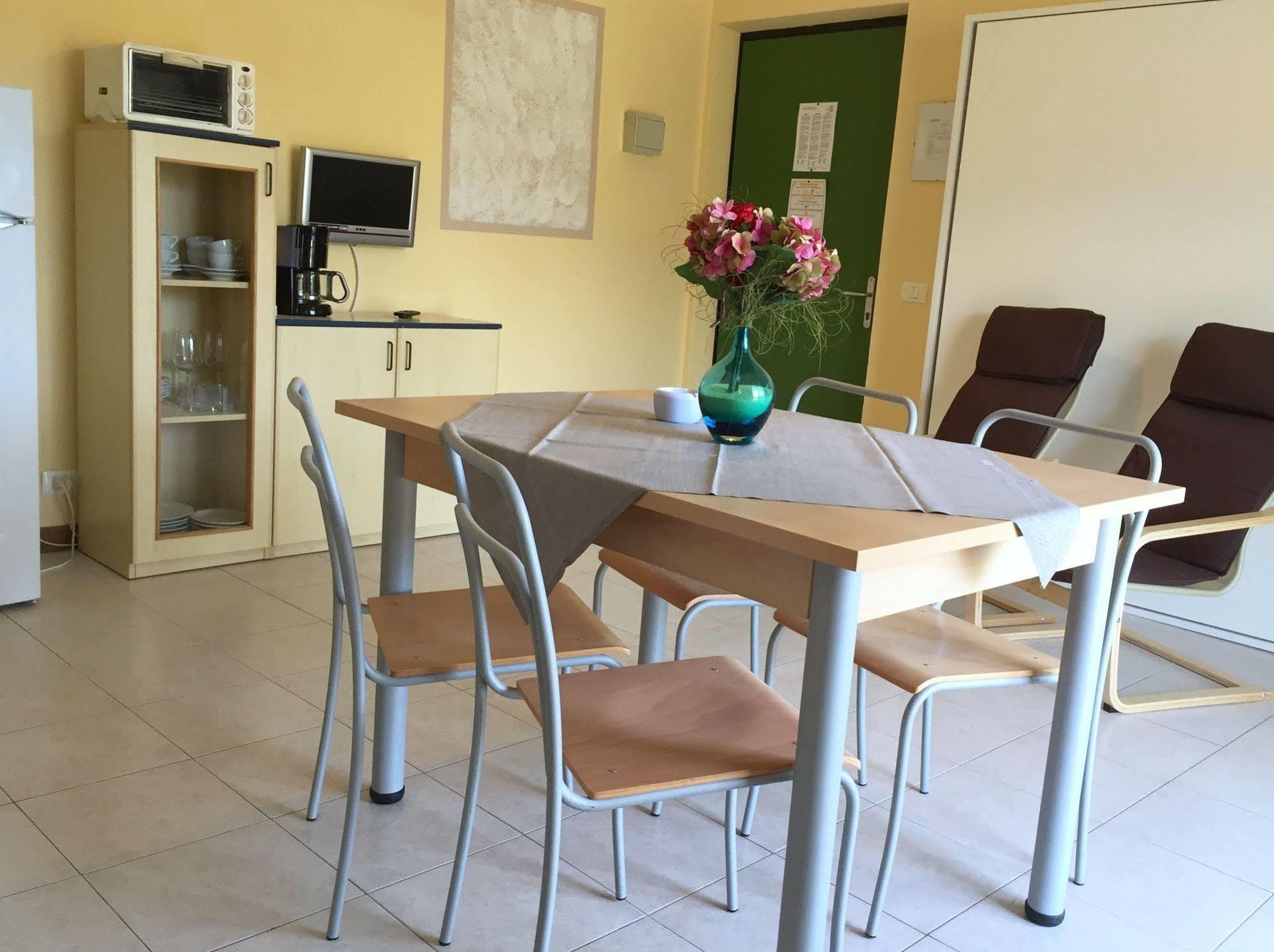 Bran & Denise Residence Costermano Luaran gambar
